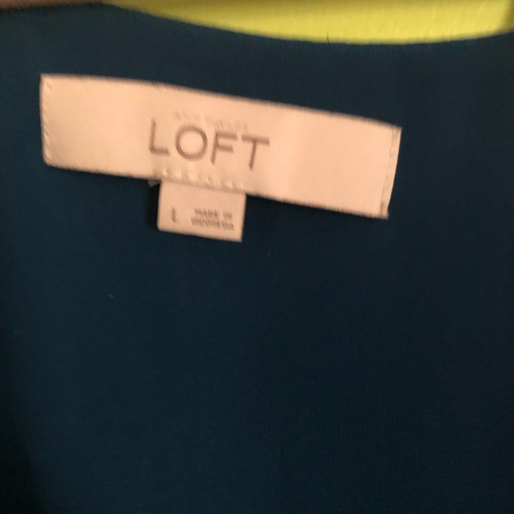 Blouse - Picture 2 of 3